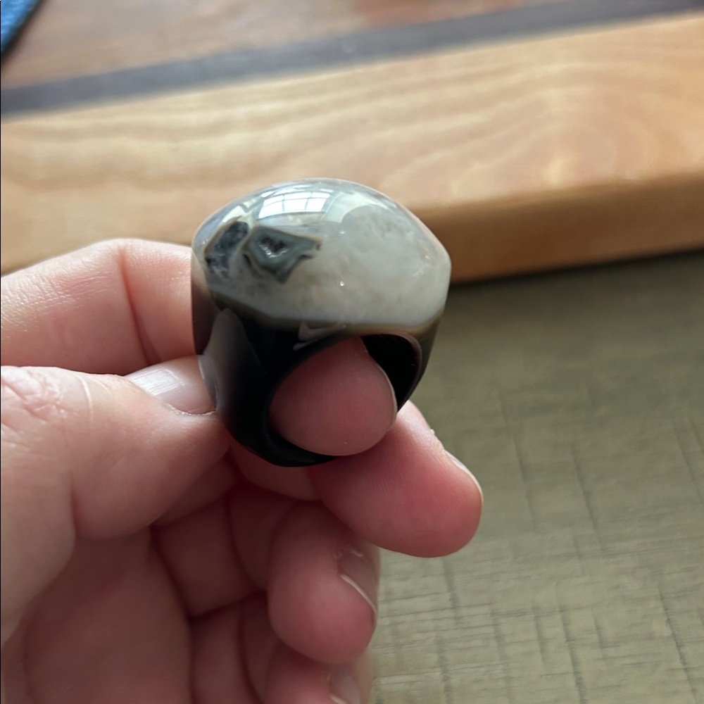 Rootbeer Colored Agate Ring, Size 6 - image 1